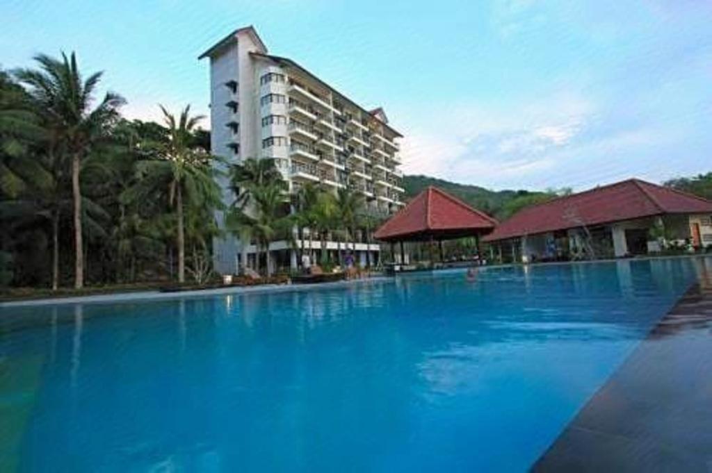 Laprima Hotel Labuan Bajo Kültér fotó