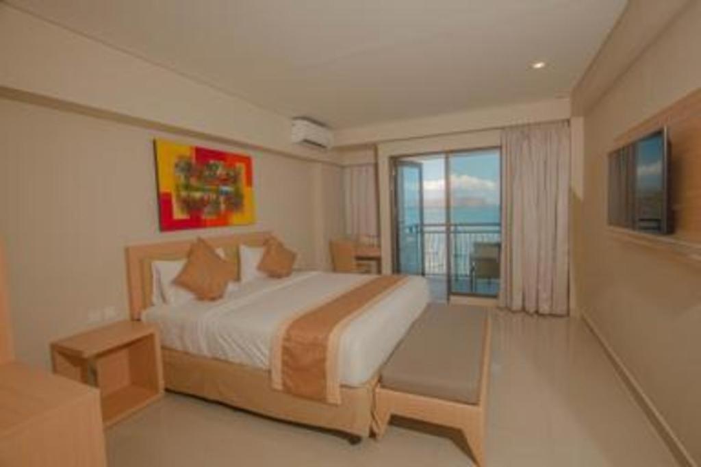 Laprima Hotel Labuan Bajo Kültér fotó